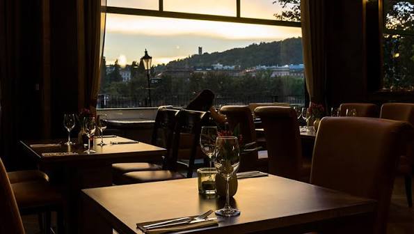 Art Restaurant Manes Prague