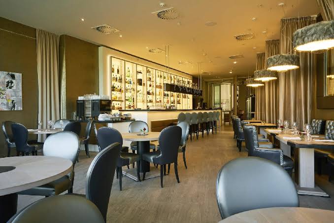 Art Restaurant Manes Prague